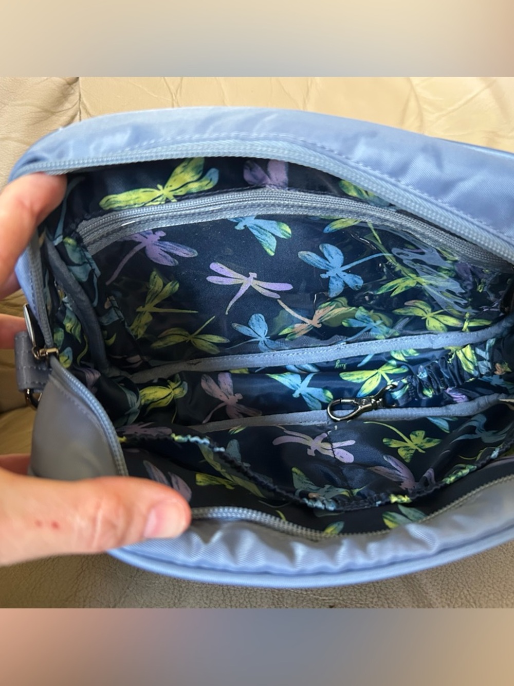 Lug Carousel XL 2 Crossbody Bag Purse Blue Moon EUC - Picture 10 of 14